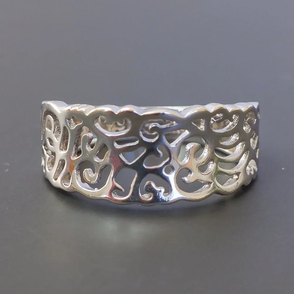 Sterling Openwork Scroll Band — Size 8